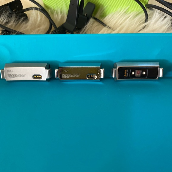 🌟THREE FITBIT ALTA TRACKERS WITH STUNNING COLLECTION🌟